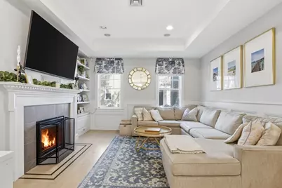 7 Mystic St. #1, Boston, MA 02129 - Photo 6