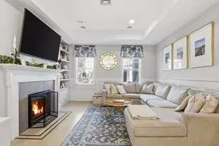 7 Mystic St, Boston, MA 02129 - Photo 6