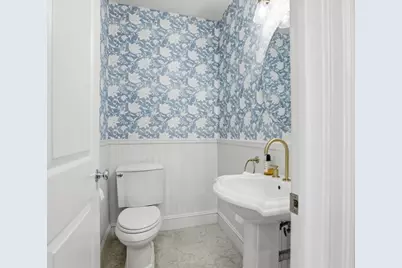 7 Mystic St. #1, Boston, MA 02129 - Photo 18