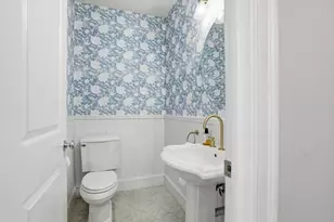 7 Mystic St, Boston, MA 02129 - Photo 18