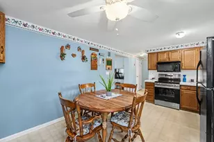 25 Taylor St, Haverhill, MA 01832 - Photo 8