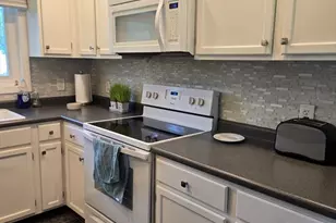 68 Prospect St, Fall River, MA 02720 - Photo 12