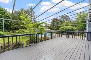 2 Rourke Ln, Lynnfield, MA 01940 - Photo 8