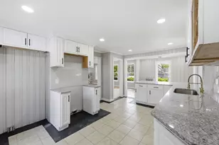 234 Draper St, Springfield, MA 01108 - Photo 14
