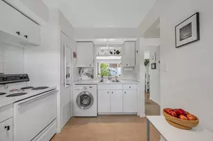 1207 Windsor Dr, Framingham, MA 01701 - Photo 6