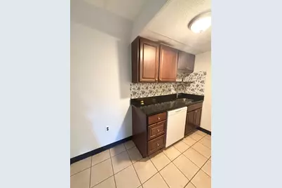 438 Broadway #6, Malden, MA 02148 - Photo 1