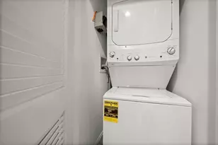 12 Loring St, Boston, MA 02127 - Photo 12