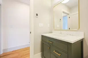 68 Rowe St, Boston, MA 02131 - Photo 26
