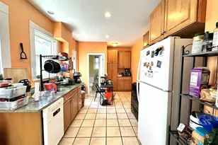 40 Pomeroy St, Boston, MA 02134 - Photo 4