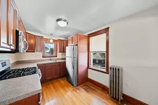 35 Manomet Rd, Weymouth, MA 02191 - Photo 20