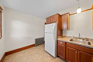 35 Manomet Rd, Weymouth, MA 02191 - Photo 14