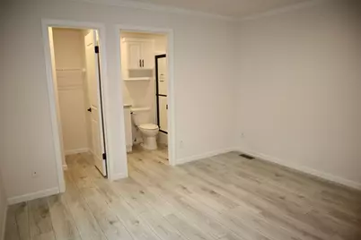 1346 Newport Ave #B22, Attleboro, MA 02703 - Photo 8