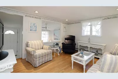 35 Point St, Fairhaven, MA 02719 - Photo 14