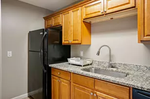 21 Margin St, Lynn, MA 01905 - Photo 8