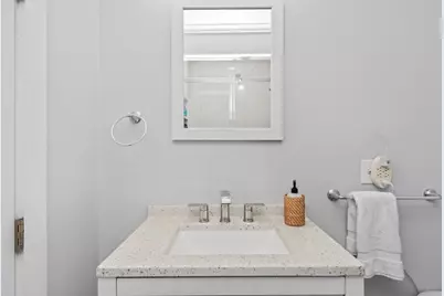 110 P St #1, Boston, MA 02127 - Photo 12