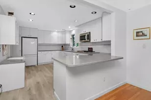 38 Greenwood Ln, Waltham, MA 02451 - Photo 8