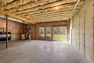 20 Victoria Dr, Leicester, MA 01542 - Photo 34