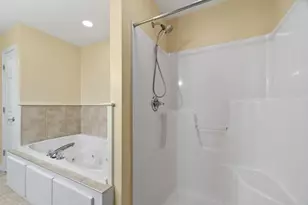 20 Victoria Dr, Leicester, MA 01542 - Photo 20