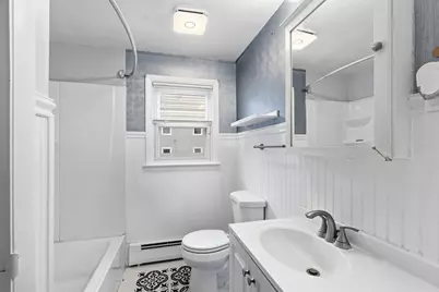 89 Bunker Hill Ave, Lowell, MA 01850 - Photo 12