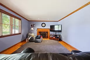 2 Christopher Cir, Wilbraham, MA 01095 - Photo 4