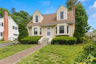 66 Mt Vernon St, Haverhill, MA 01830 - Photo 1