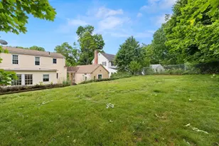66 Mt Vernon St, Haverhill, MA 01830 - Photo 32
