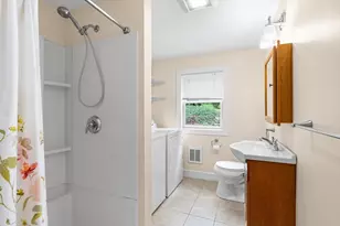 66 Mt Vernon St, Haverhill, MA 01830 - Photo 18