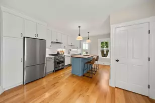22 Eustis Ave, Wakefield, MA 01880 - Photo 2