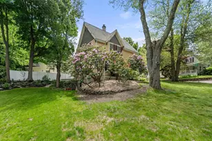 22 Eustis Ave, Wakefield, MA 01880 - Photo 26