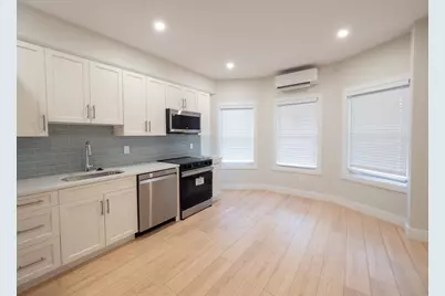 20 Winslow Road #1, Brookline, MA 02446 - Photo 2