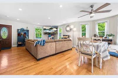 19 Laconia Ave, Saugus, MA 01906 - Photo 4