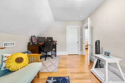 19 Laconia Ave, Saugus, MA 01906 - Photo 18