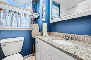 19 Laconia Ave, Saugus, MA 01906 - Photo 10