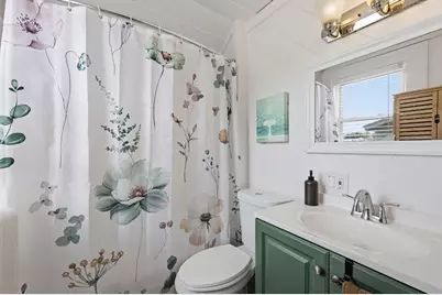 22 Lauf St, Worcester, MA 01602 - Photo 24