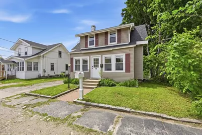 22 Lauf St, Worcester, MA 01602 - Photo 2
