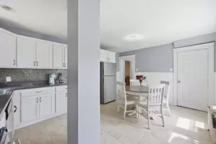 22 Lauf St, Worcester, MA 01602 - Photo 18