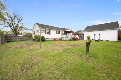 73 Gardner Rd, Chicopee, MA 01013 - Photo 24