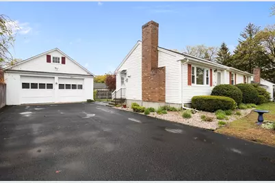 73 Gardner Rd, Chicopee, MA 01013 - Photo 2