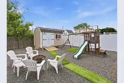28 Houston Ave, Saugus, MA 01906 - Photo 10