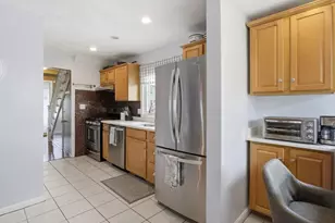 28 Houston Ave, Saugus, MA 01906 - Photo 18