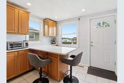 28 Houston Ave, Saugus, MA 01906 - Photo 22
