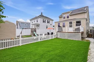28 Houston Ave, Saugus, MA 01906 - Photo 8