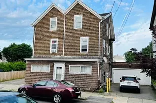 77 Fulton St, Fall River, MA 02720 - Photo 4