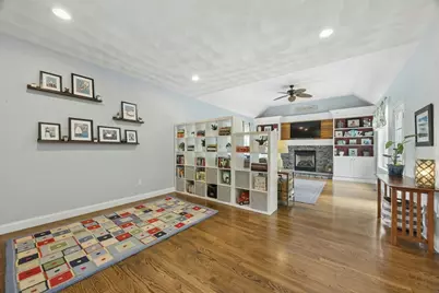 12 Forbes Rd, Hudson, MA 01749 - Photo 8