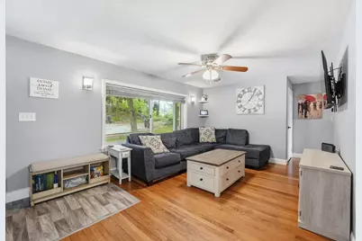 8 Woodside Ter, Auburn, MA 01501 - Photo 8