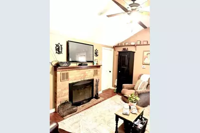 30 Crest Ave, Plymouth, MA 02360 - Photo 16