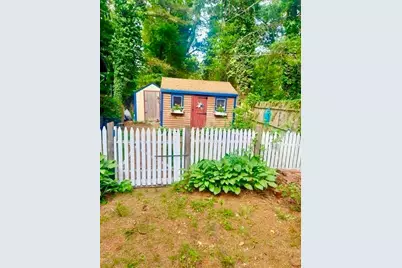 30 Crest Ave, Plymouth, MA 02360 - Photo 6