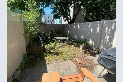 62 Marshall #B, Somerville, MA 02145 - Photo 2