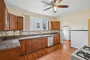 152-154 Glen St, Somerville, MA 02145 - Photo 12