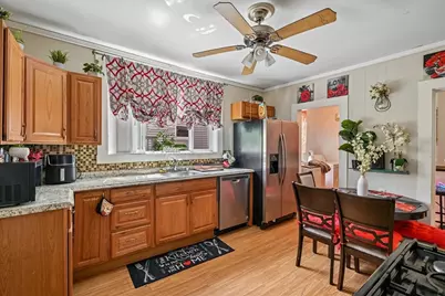 152-154 Glen St, Somerville, MA 02145 - Photo 2